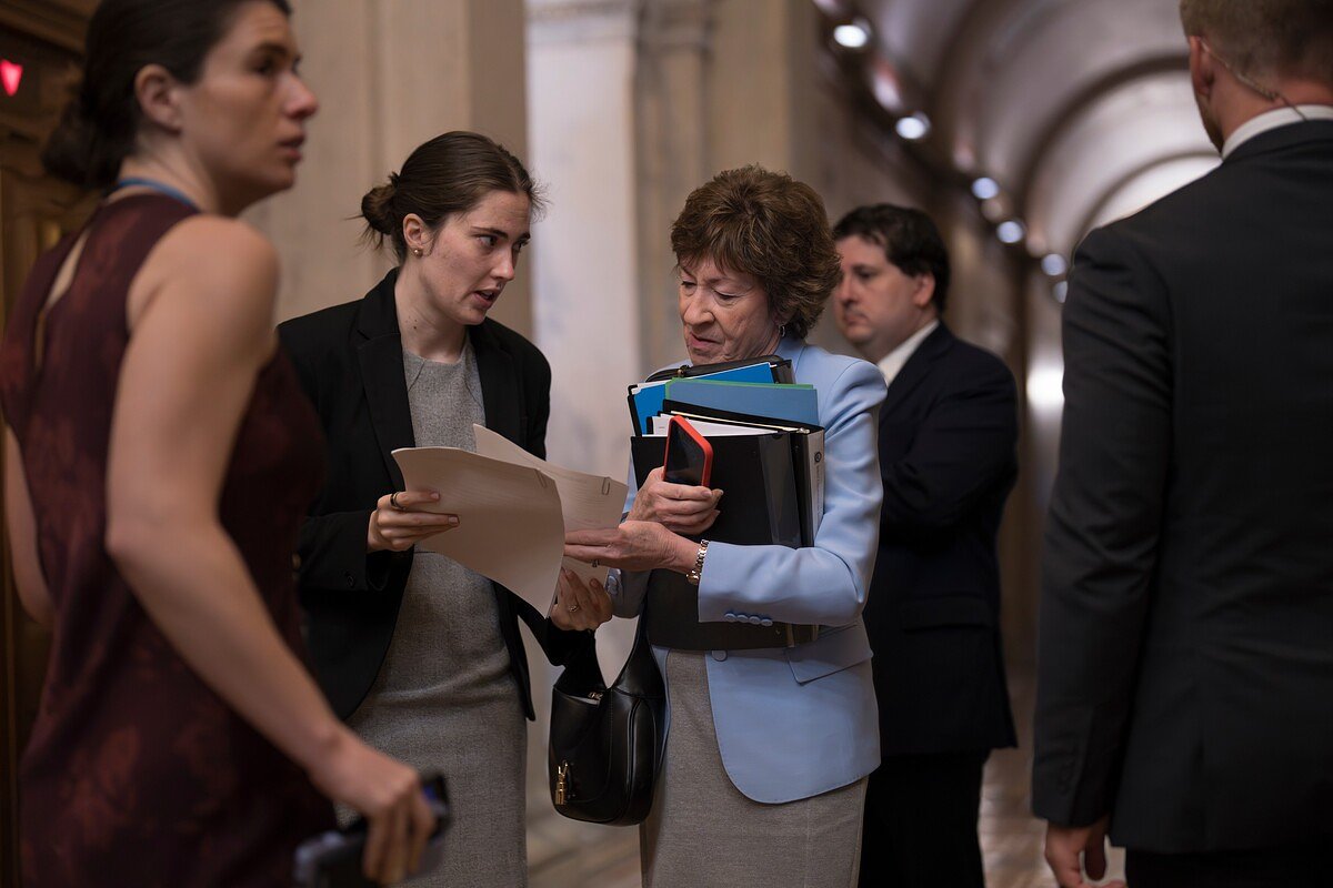 Susan Collins’ push for hold on ICE traffic stops upended by Donald Trump