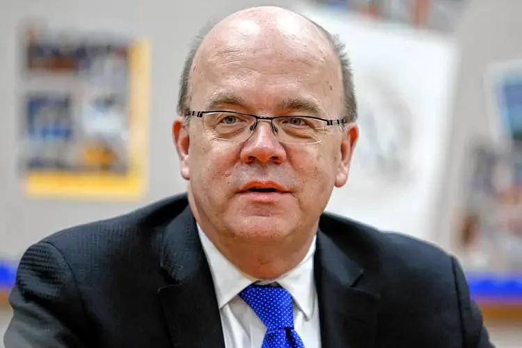 McGovern unveils bill to rein in seed monopolies
