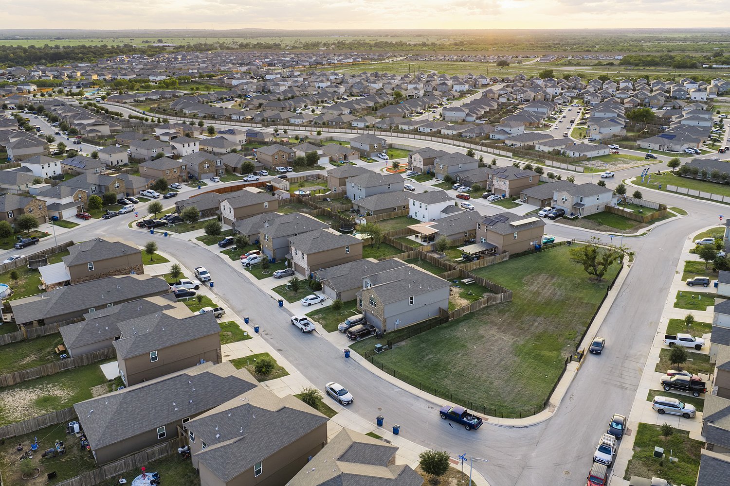 Texans didn’t know their neighborhood was built near an abandoned oil well spreading toxic fumes