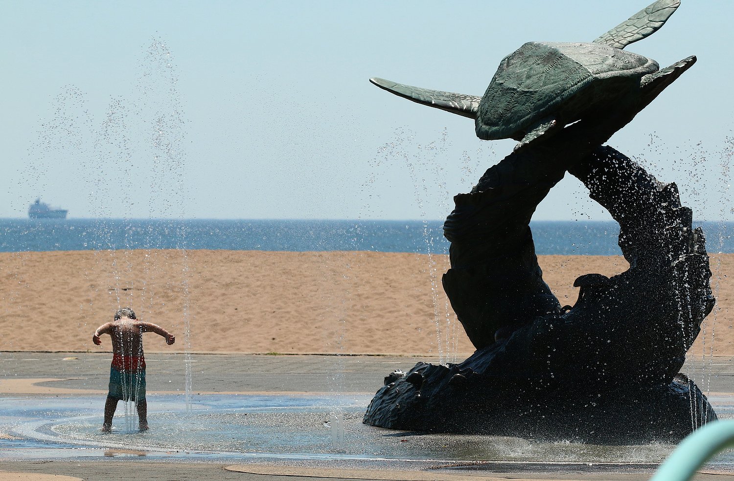 NYC weather: Hot days ahead, but here’s what temps could reach at night. And for how long.