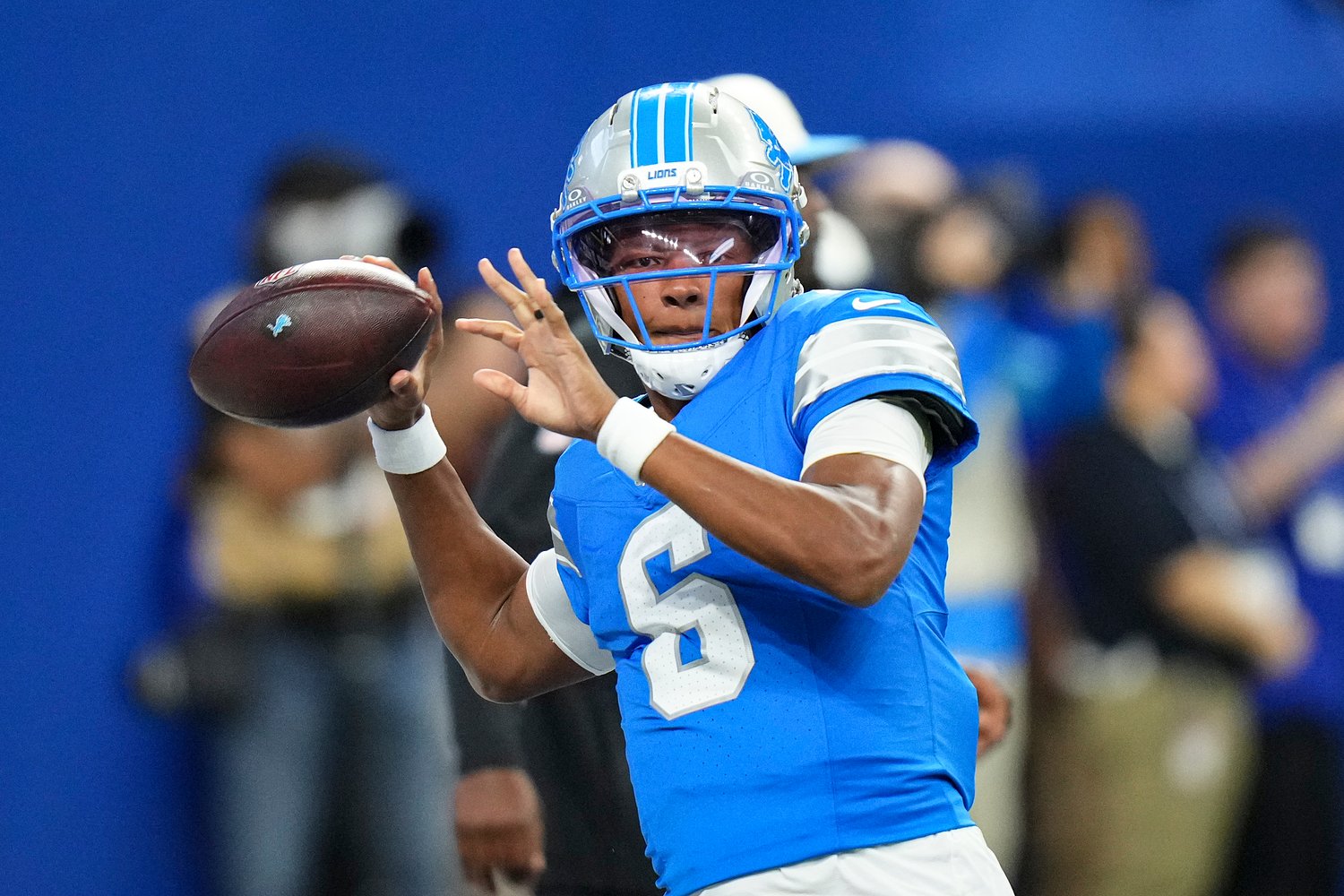 Josh Dobbs looks like QB2 as Lions survive 4 turnovers to win preseason finale