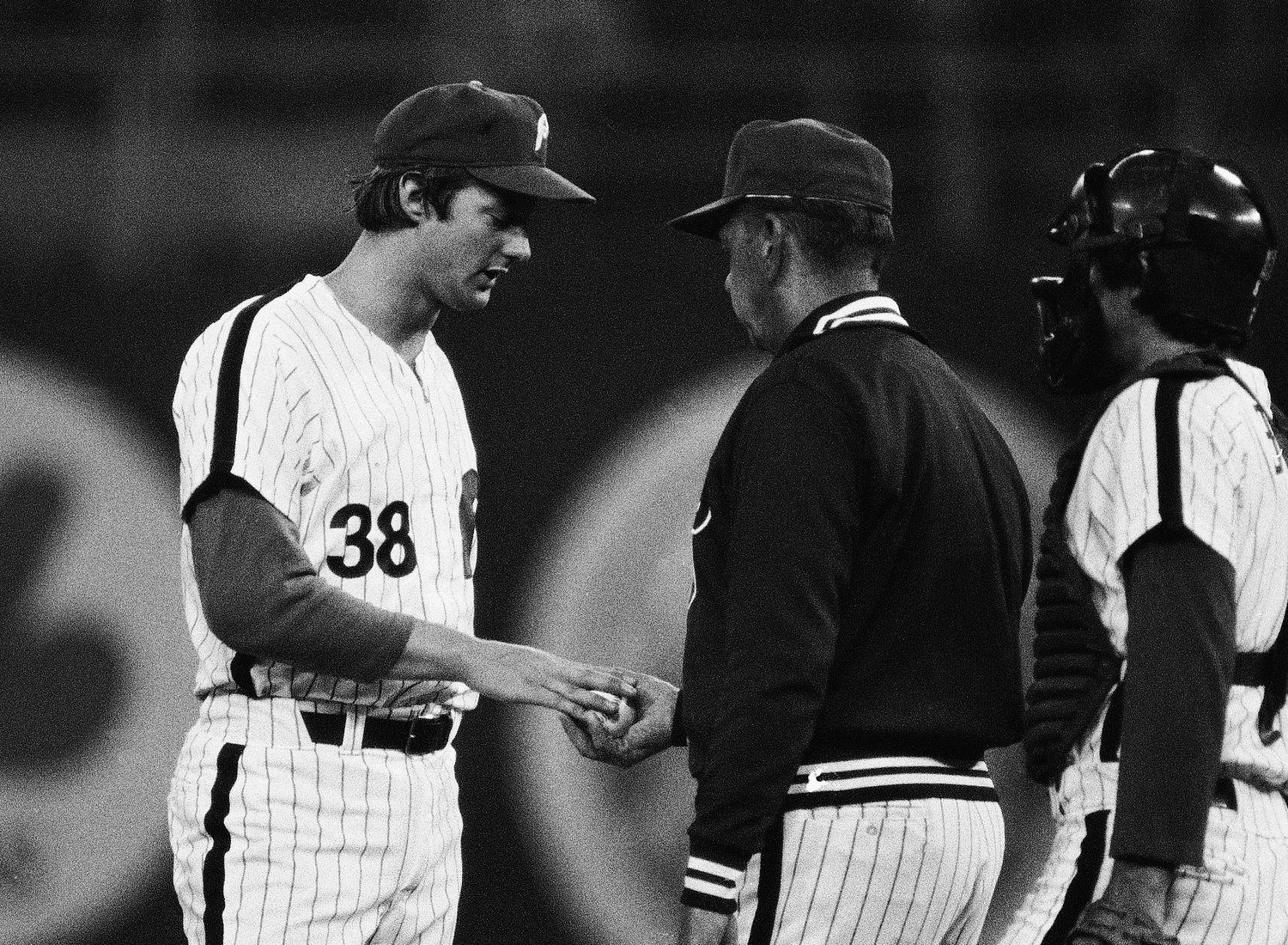 Ex-Phillies World Series champ dead at 72: ‘Will leave a hole in all of our hearts’