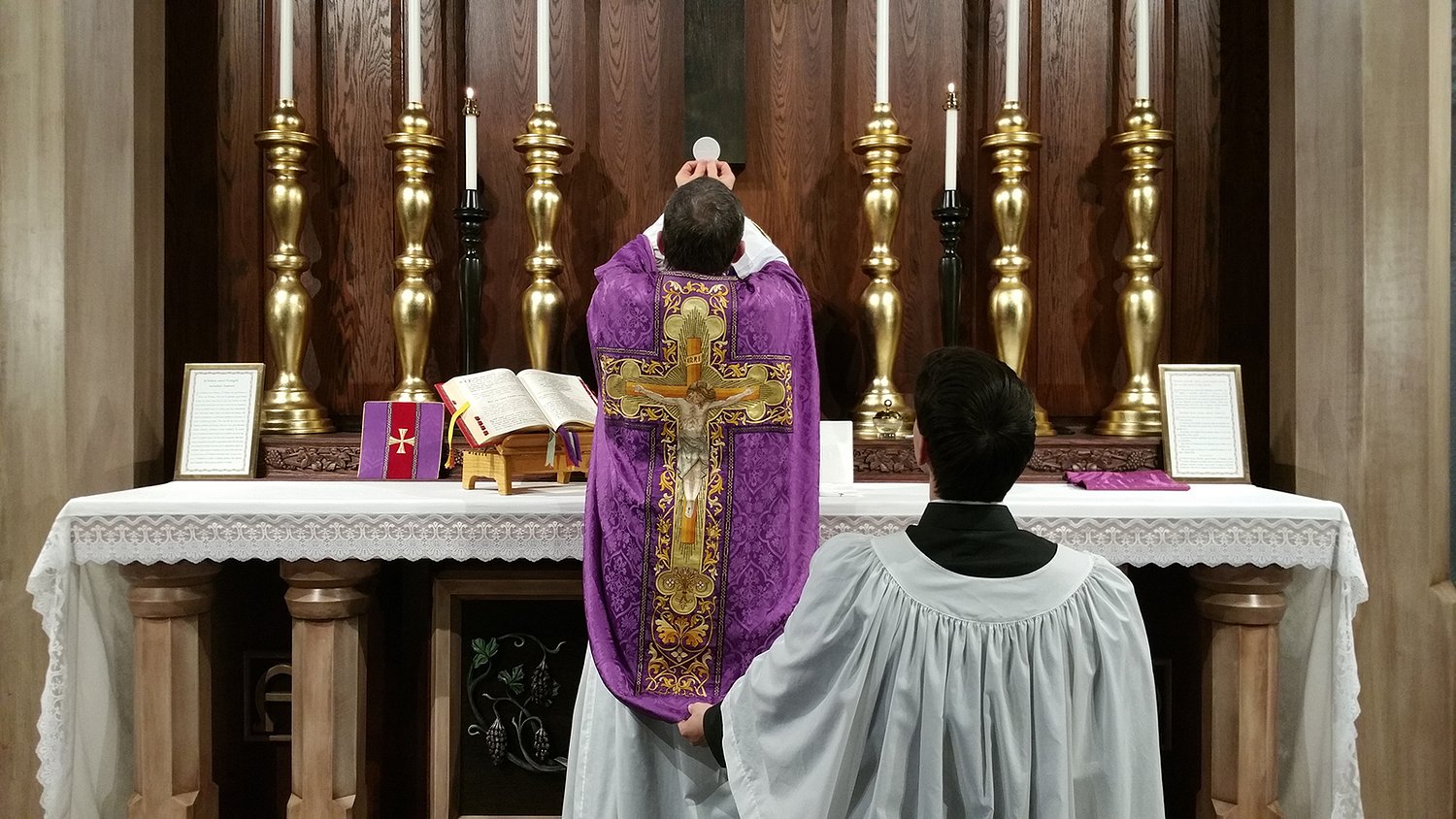 Why I hate the old Latin Mass: A confession