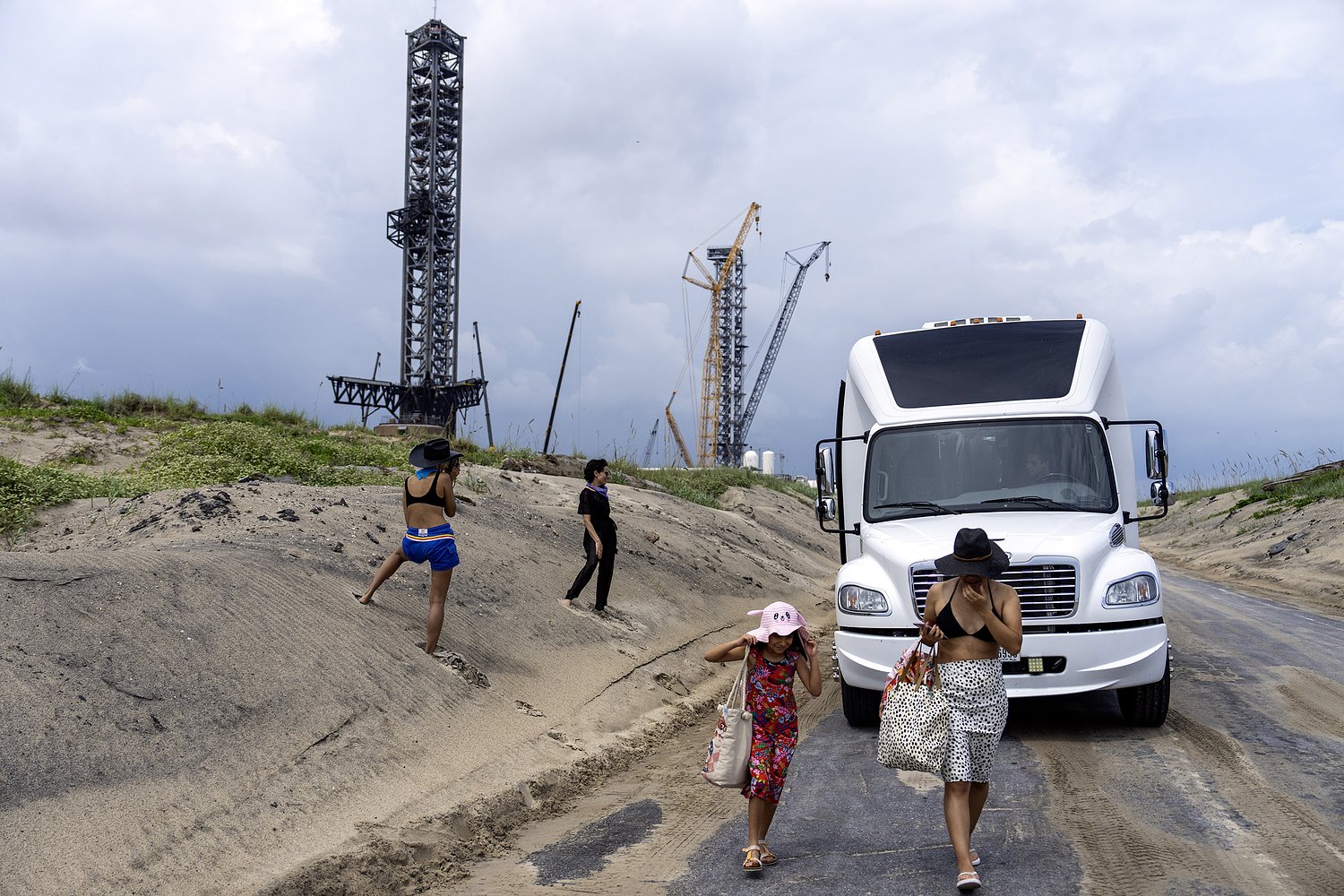Texas Supreme Court rejects attempt to block beach closures for SpaceX launches