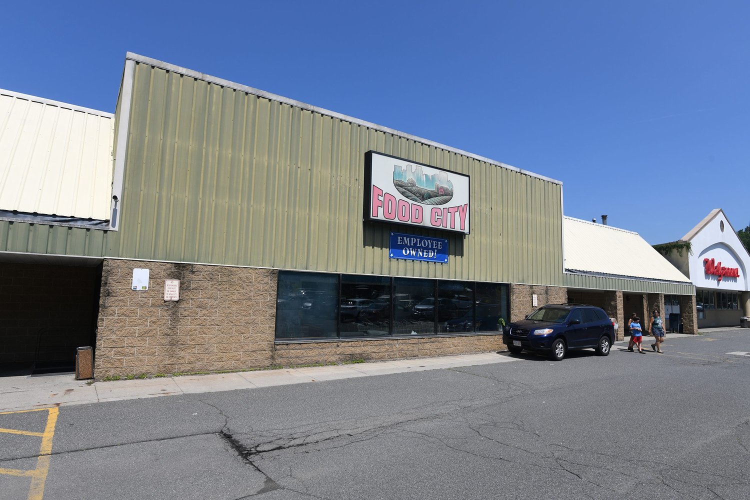 Ownership change pending for Food City stores in three states