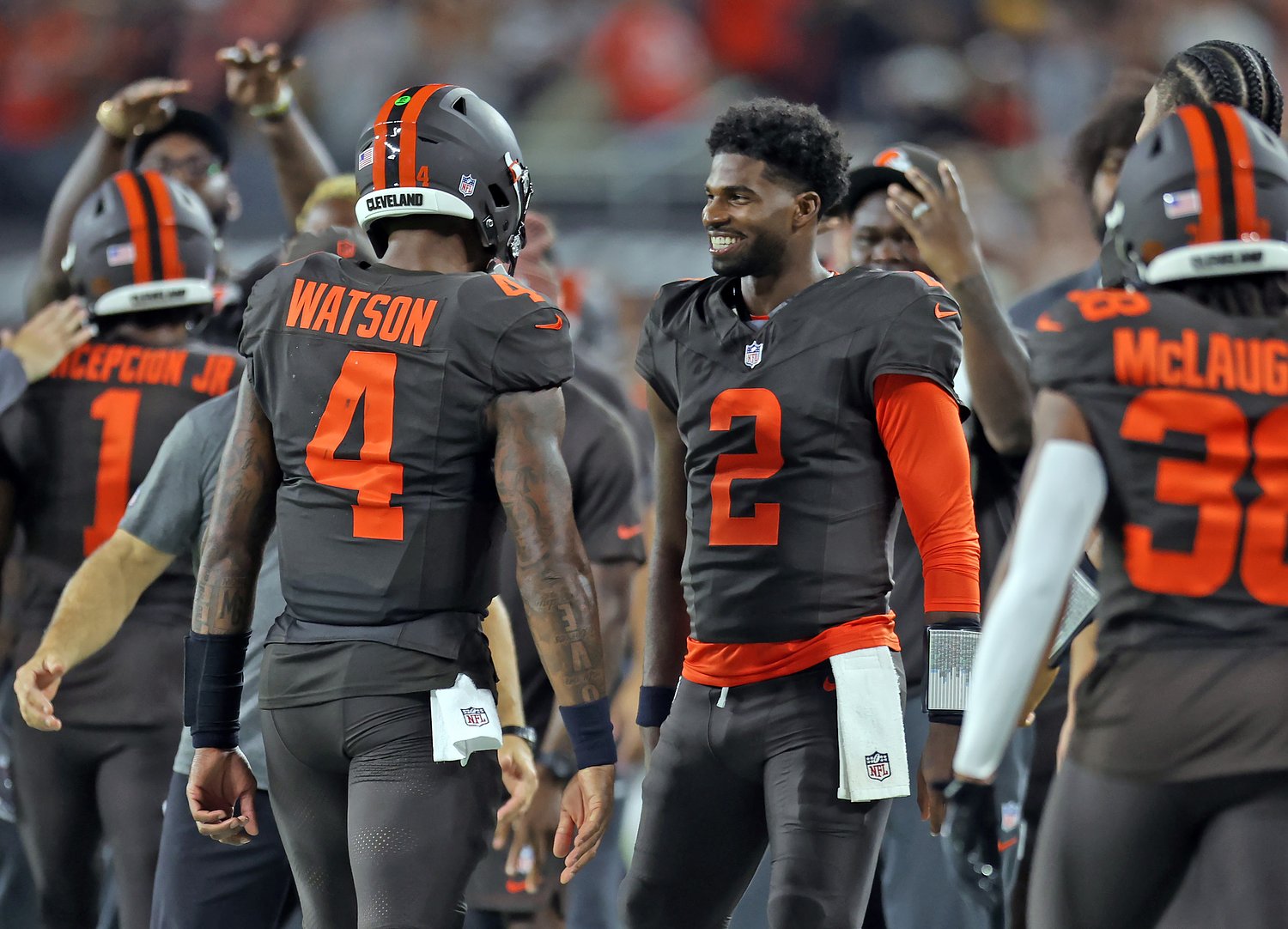Browns prefer to keep all 4 quarterbacks on the 53-man roster now that Dillon Gabriel is practicing; C Elgton Jenkins back from concussion: Mary Kay Cabot