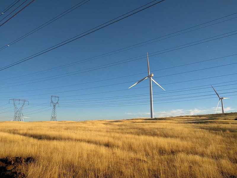 With PNW electricity demand surging, planners map out major grid upgrades
