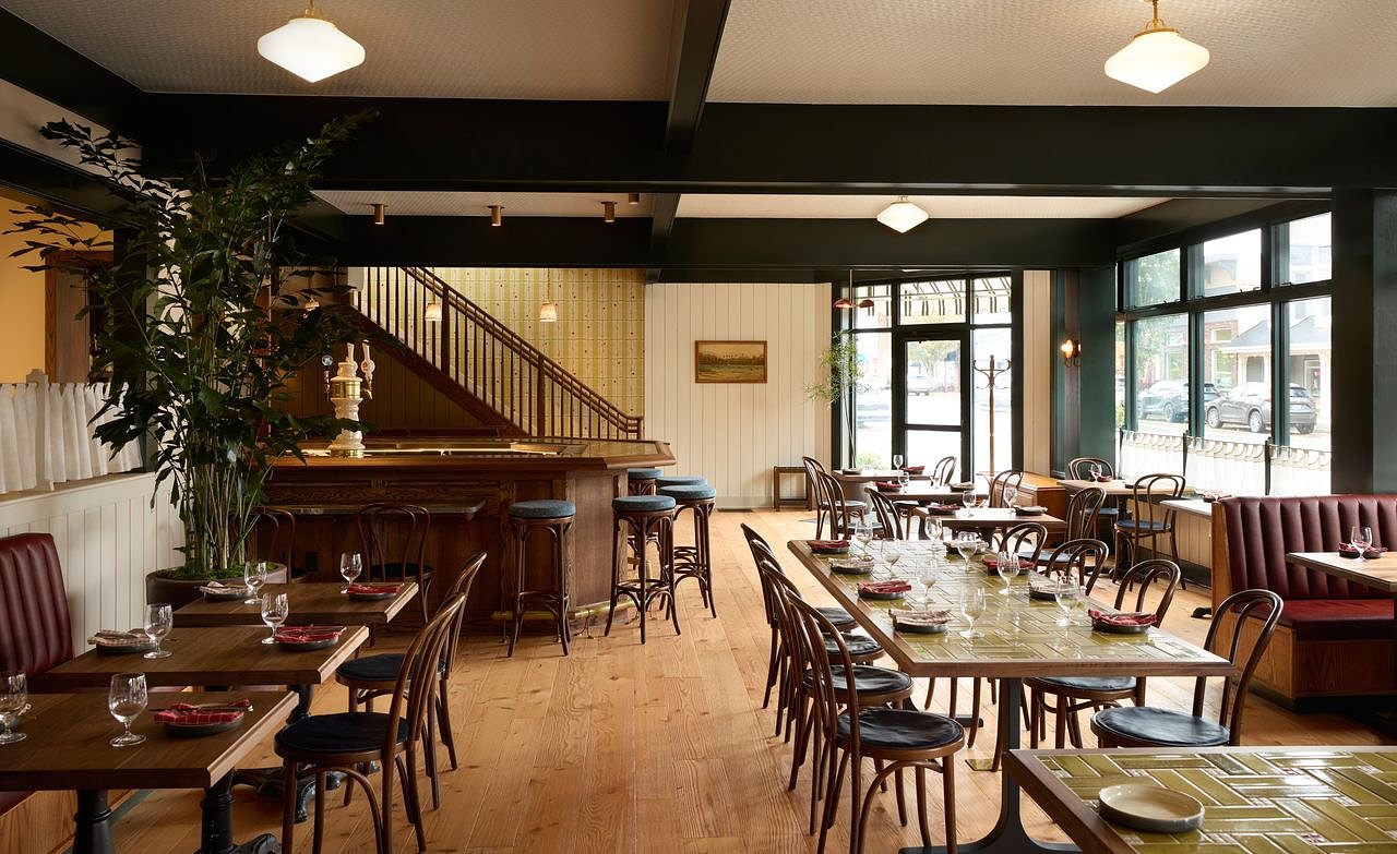 The team behind Suttle Lodge and Pal’s is opening a hotel and tavern in Troutdale