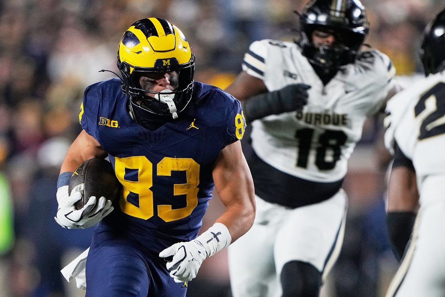 Michigan TE Zack Marshall apologizes for leaked messages criticizing OC Jason Beck