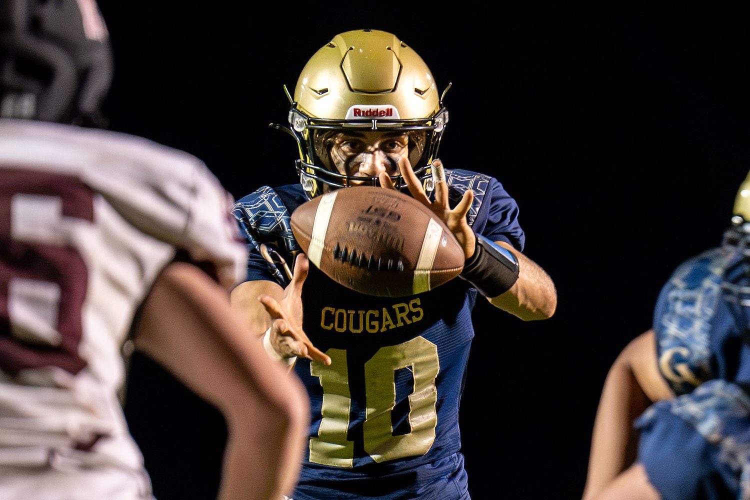 Cougars' homecoming comes with unwelcome defeat