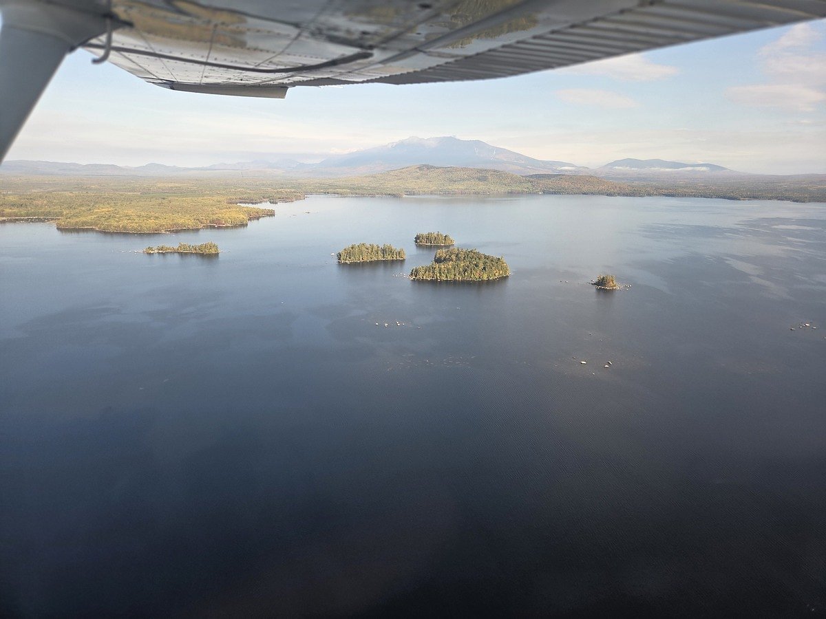 The best way to see Maine’s foliage, lakes and landmarks isn’t what you might think