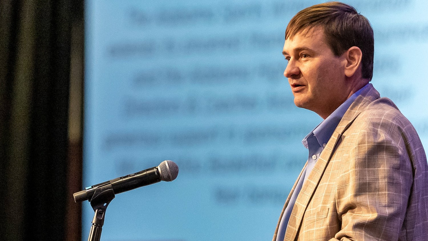 Are there more private schools set to move from the AHSAA to the AISA?