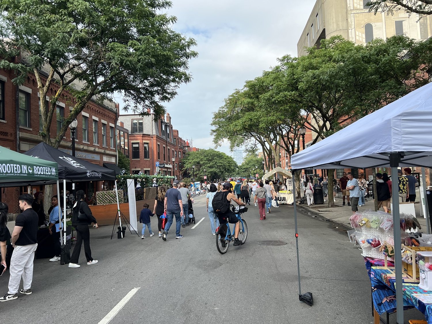 Newbury Street goes car-free Sunday as Boston’s beloved summer tradition returns