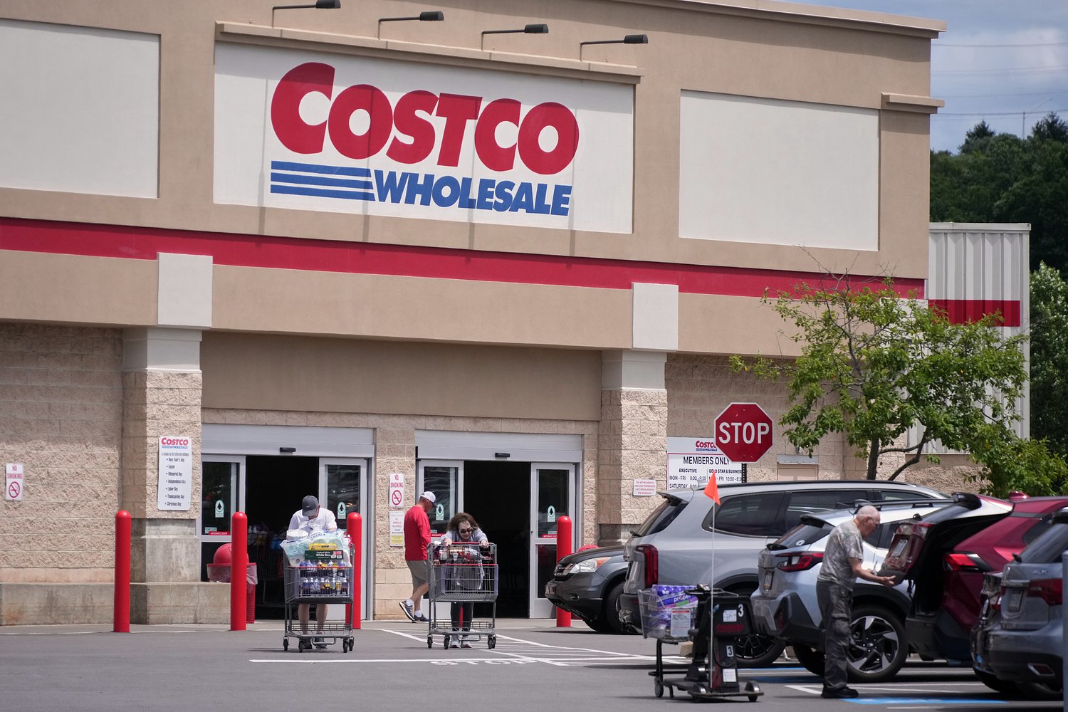 Costco’s latest combined treat draws rave reviews from shoppers