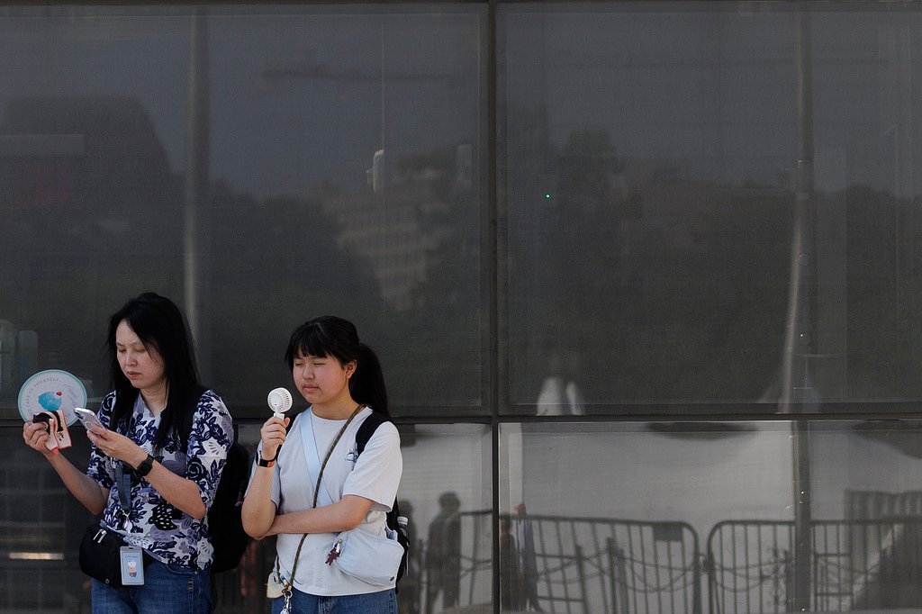 Dangerous heat wave is building, will bring oppressive temperatures to much of the United States