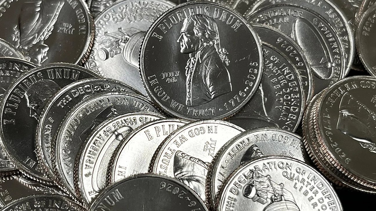 Company offers $2,500 reward to first paying member to submit special July 4 quarter