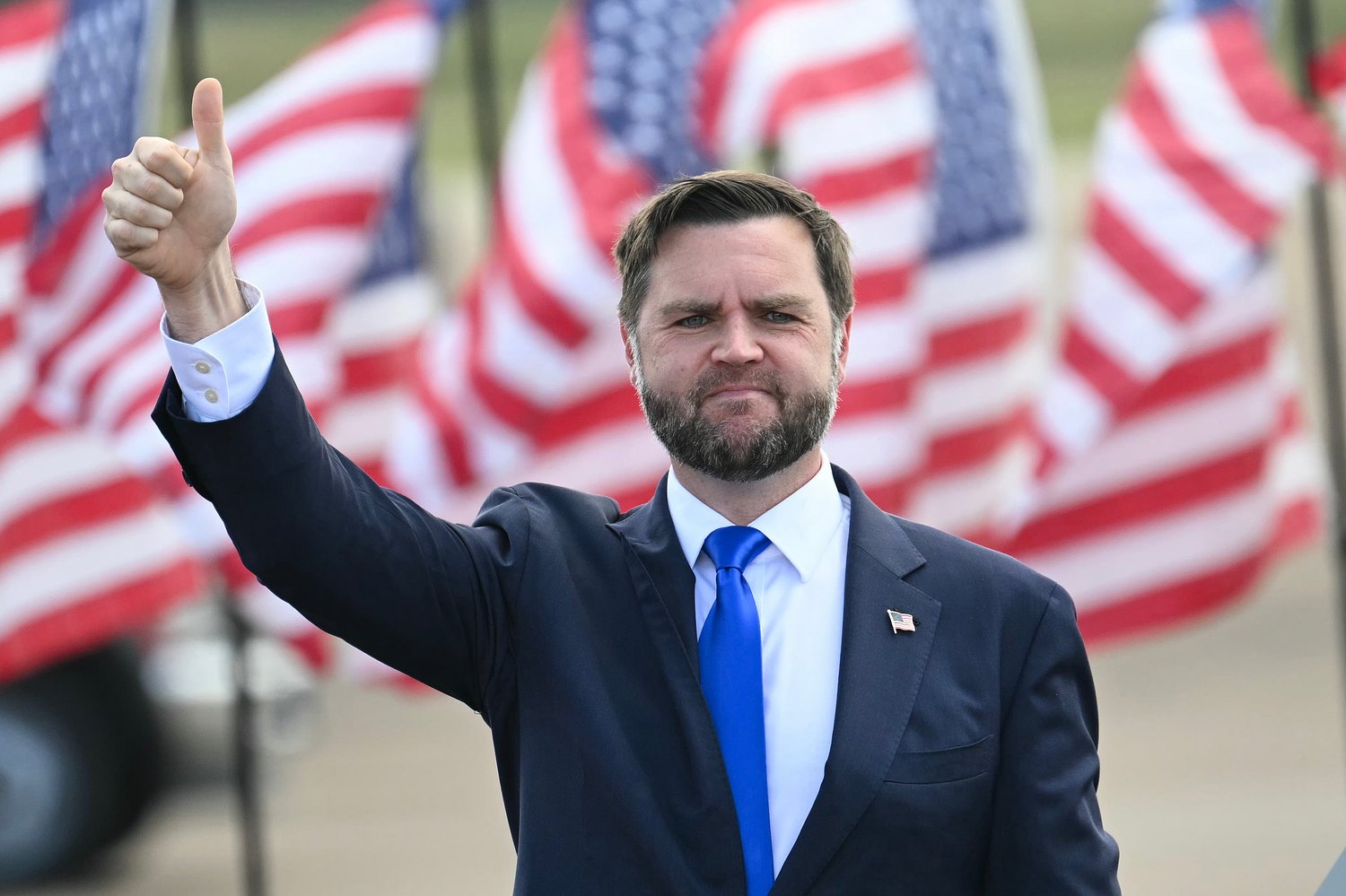 MAGA turns big thumbs-down on this potential JD Vance 2028 running mate