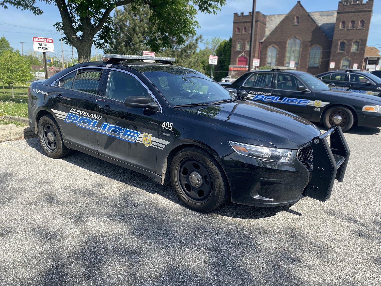2 men fatally shot on Cleveland’s East Side by neighbor, police say