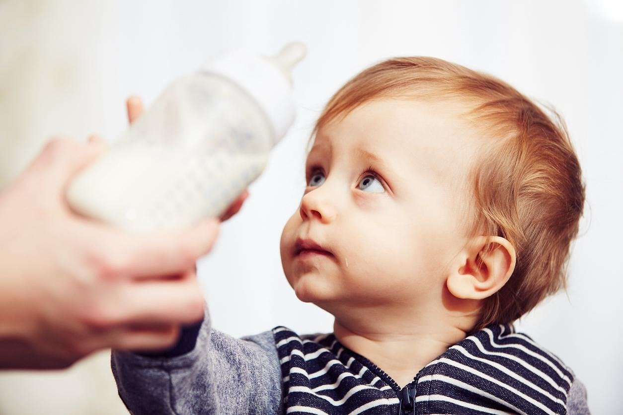 Babies exposed to microplastics and hormone-disrupting chemicals through formula, plastic bottles, infant feeding supplies  