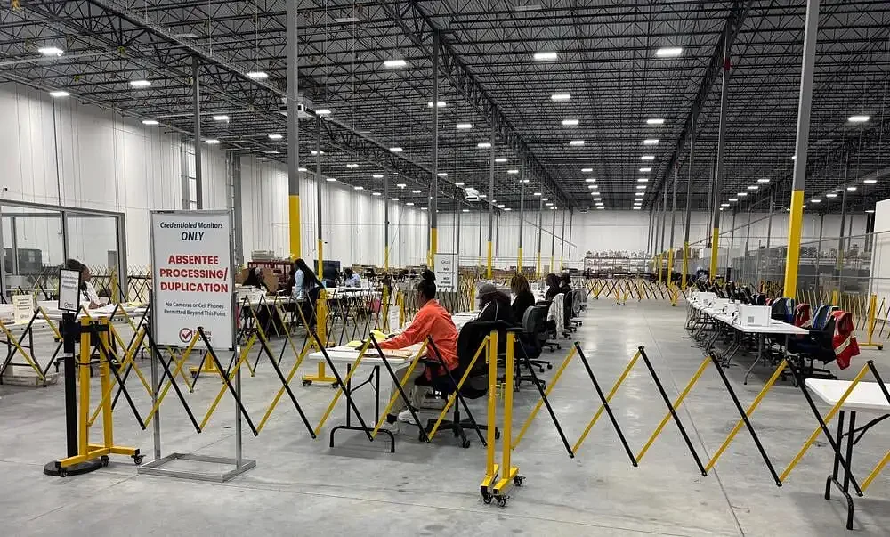 Fulton elections officials say they're not concerned about DOJ poll watchers