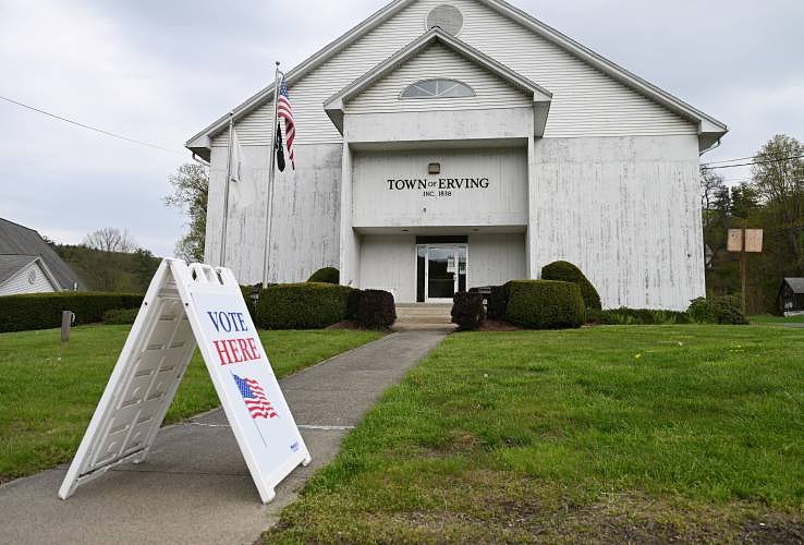 Amid space crunch, Erving Selectboard mulls Town Hall reorganization
