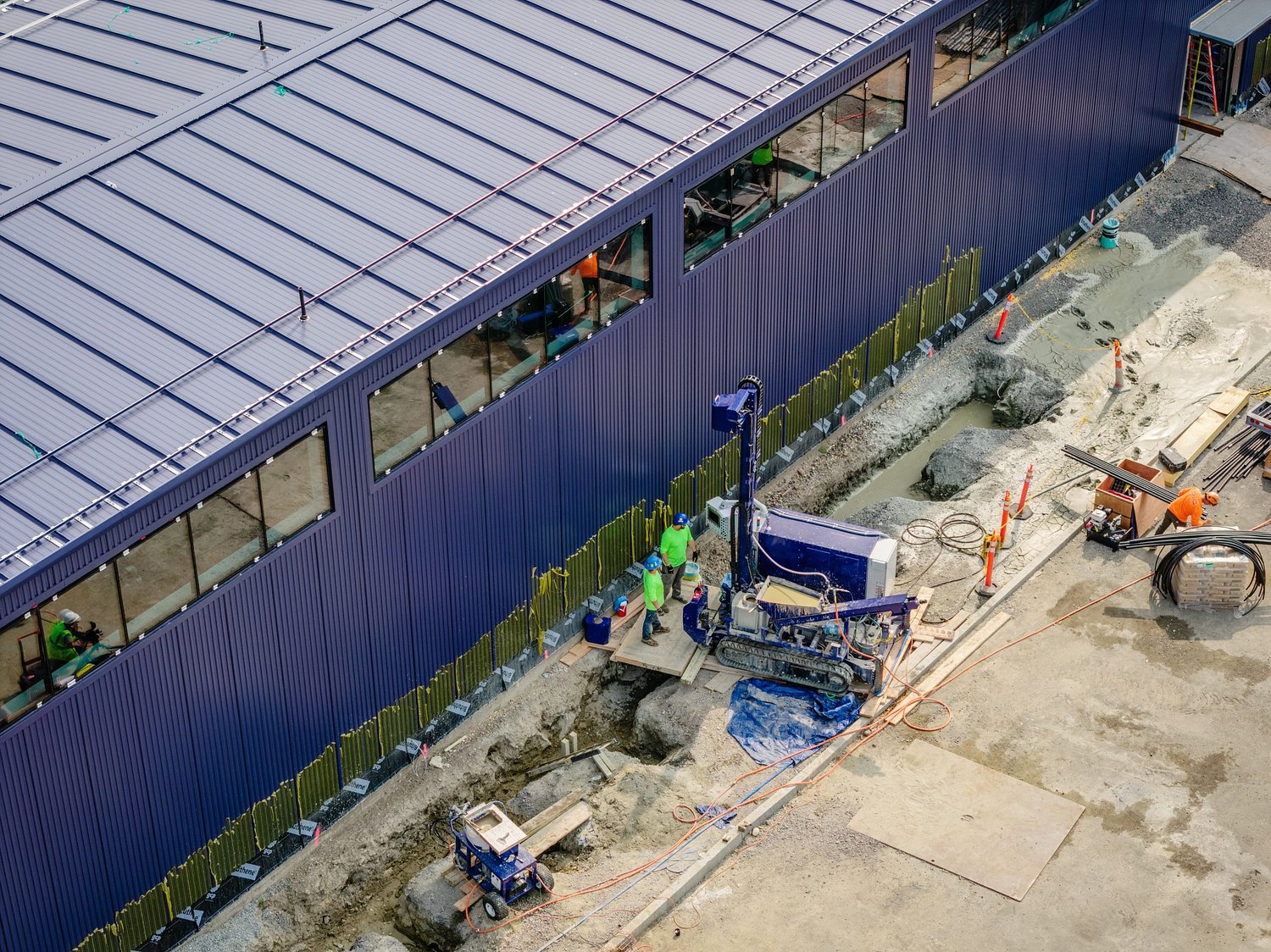 NH firm says digging a deep hole with water can be an energy breakthrough