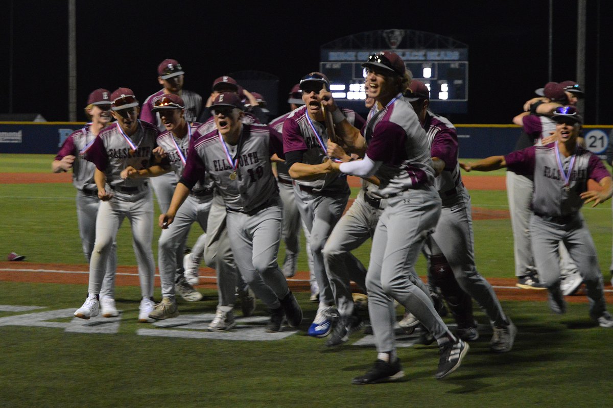 Successful Ellsworth High baseball coach steps down to follow son’s career