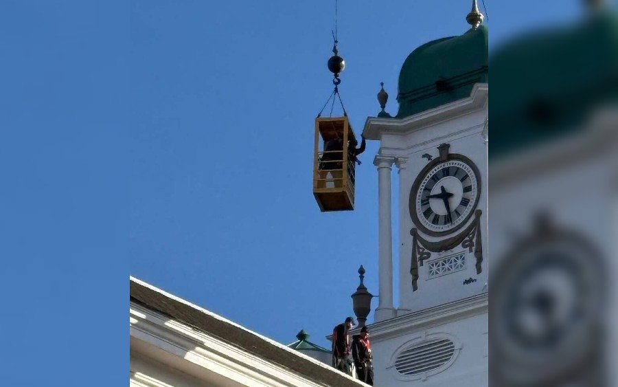 Clock tower above Rumford town hall hit by gunfire