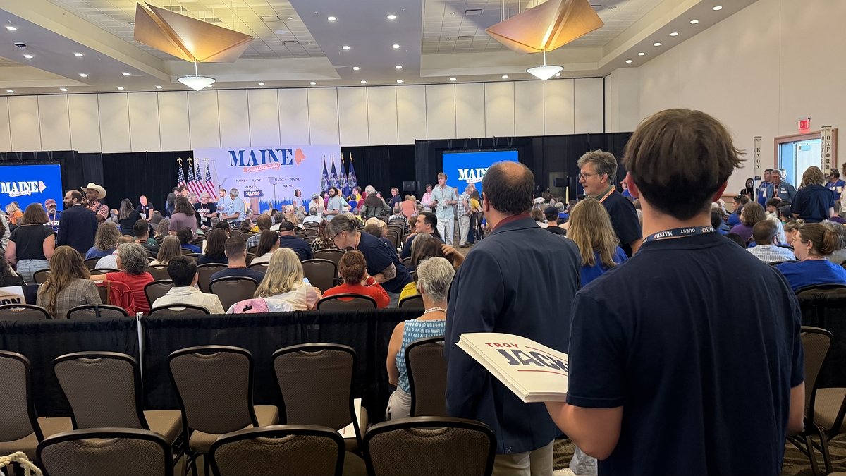Live updates: Troy Jackson wins 566 of 571 delegates to clinch Senate nod