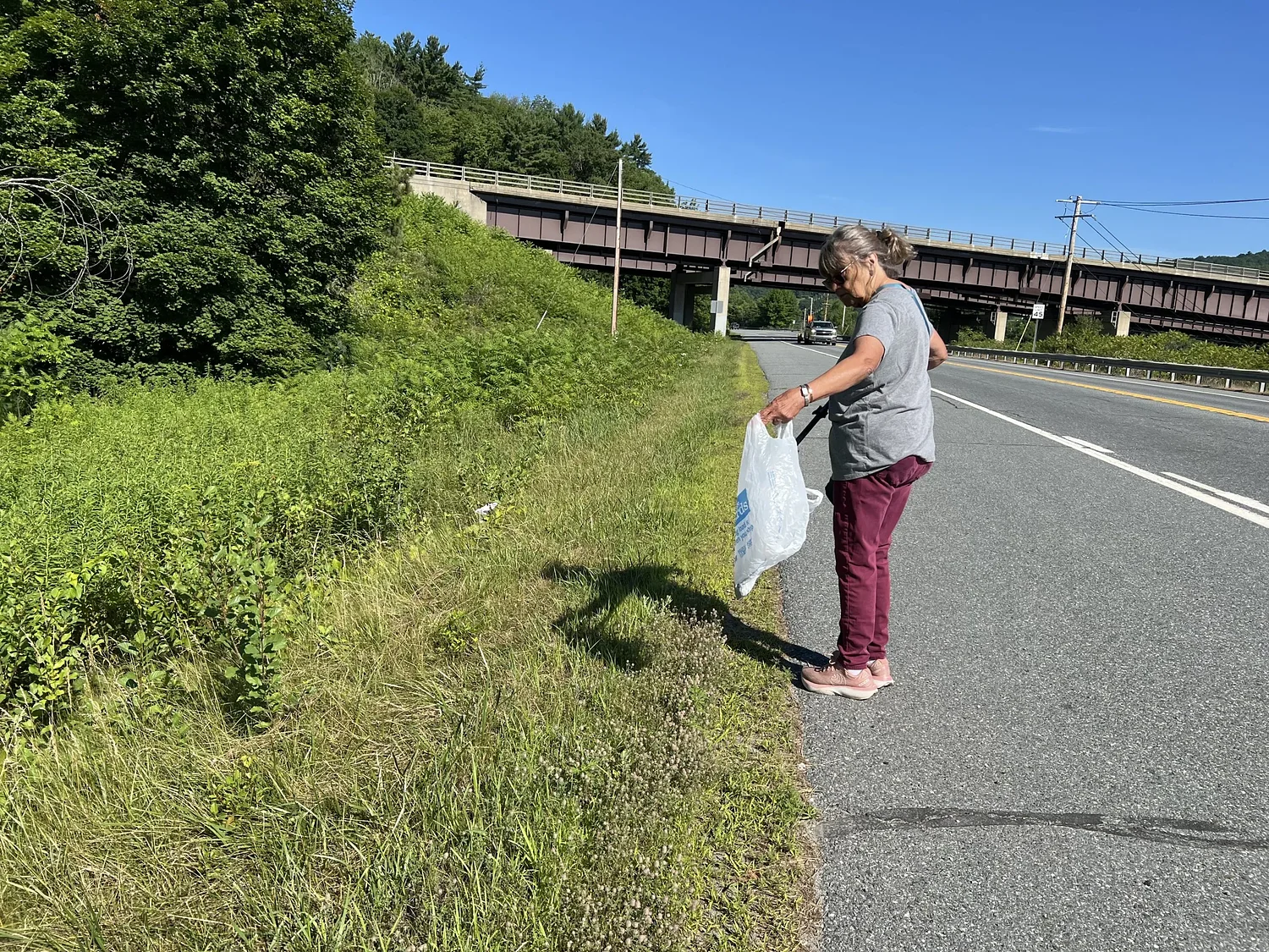 Out & About: Two retirees pick up litter nearly every weekday in Hartford