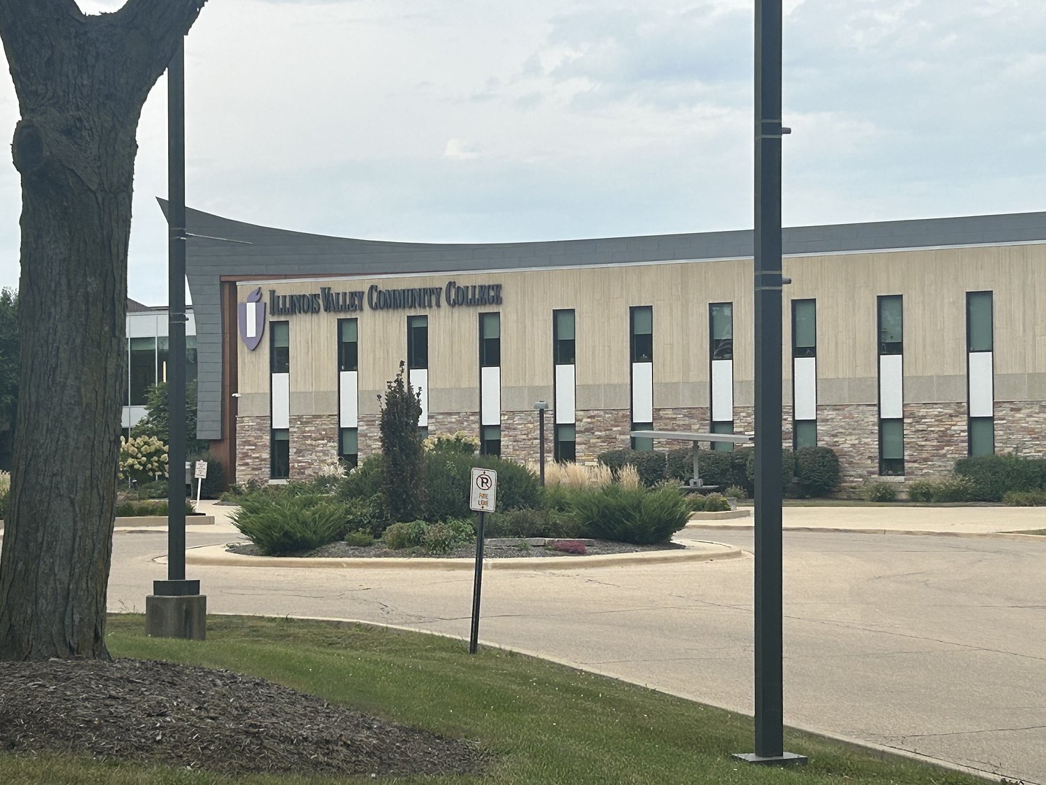 IVCC Board approves 2-year faculty contract with 5.5% first-year increase