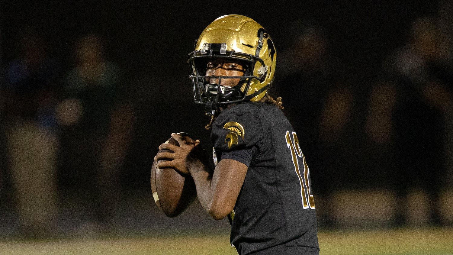 Deptford football extends winning streak to three, shuts out Gateway