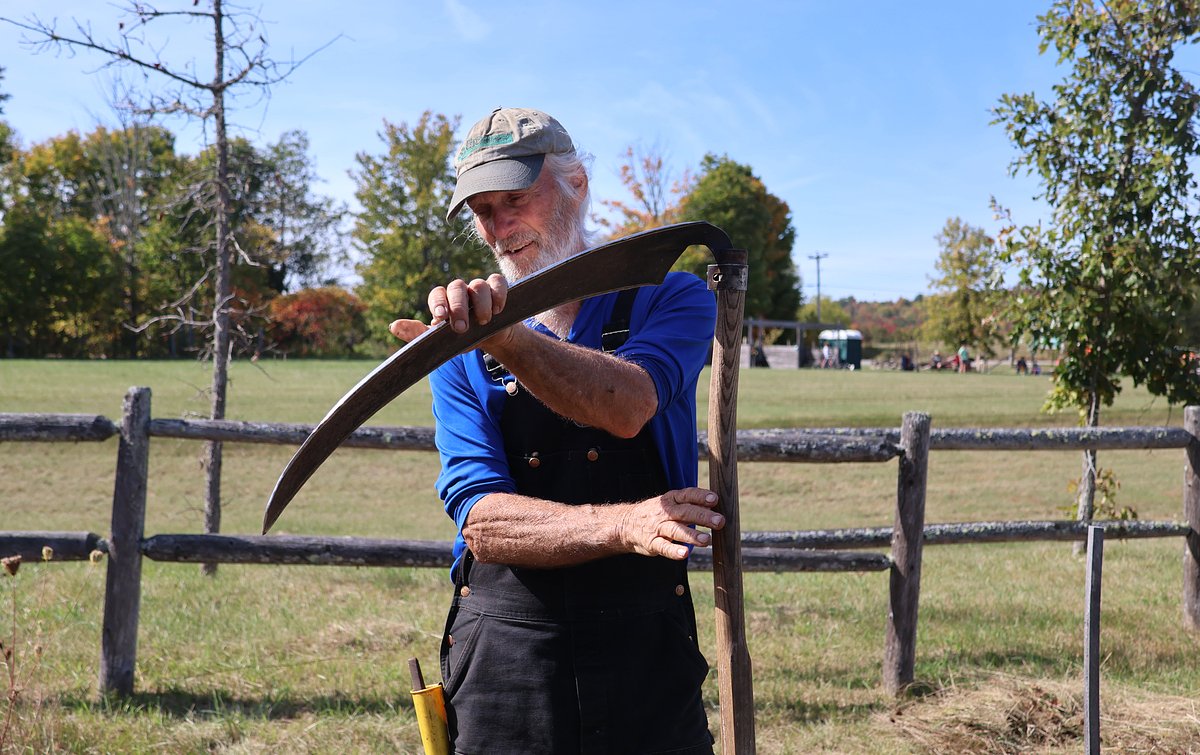 The ‘kingpins’ in an ancient tool’s revival are homesteaders from easternmost Maine