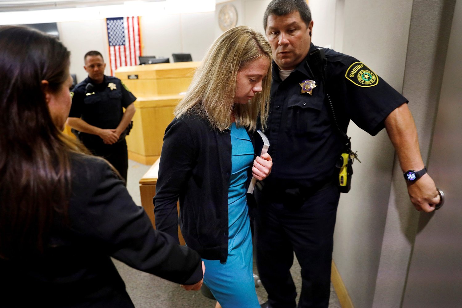 Ex-Dallas police officer who killed Black man in apartment she mistook as her own gets parole