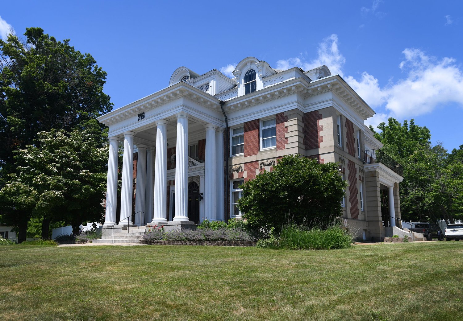 Blending mediumship and filmmaking, Soul Sisters holding two events in Franklin County