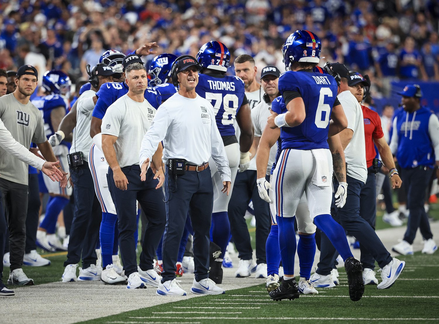 Giants shrug off Rams’ super team label: ‘We don’t really care’