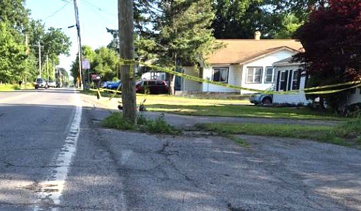 Man dies after electric scooter crashes into utility pole in Oswego County