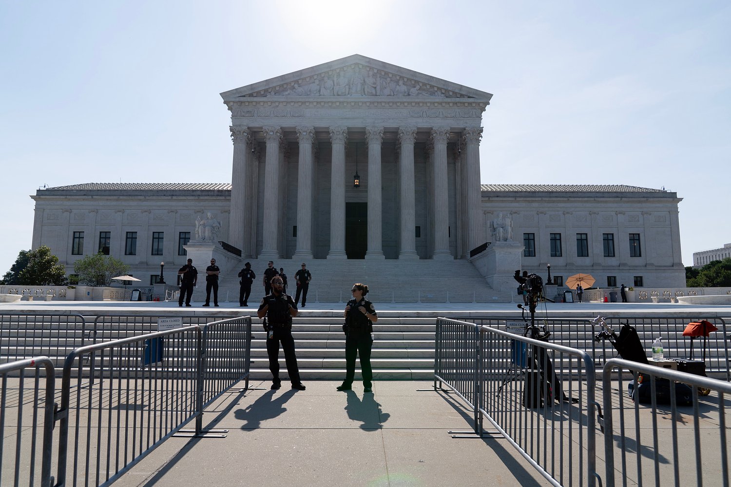 Trump allies call to ban pregnant women from entering U.S. after SCOTUS upholds birthright citizenship