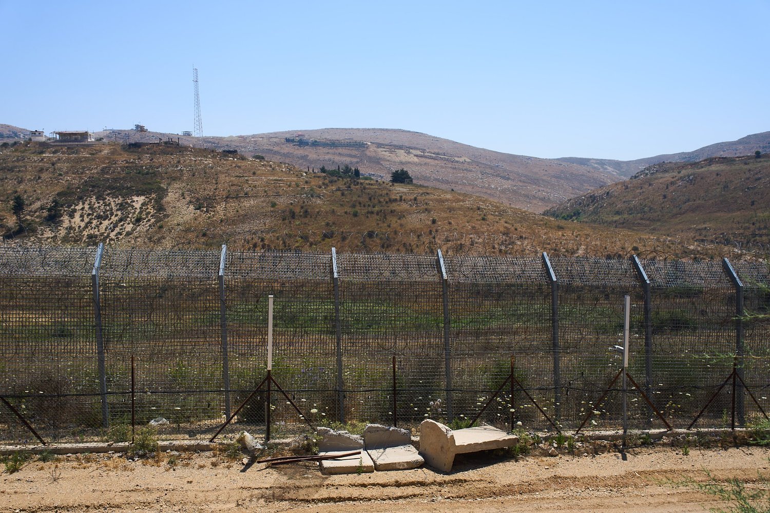 Fringe Israeli settler group is sneaking into Syria to try to claim land for a Jewish outpost
