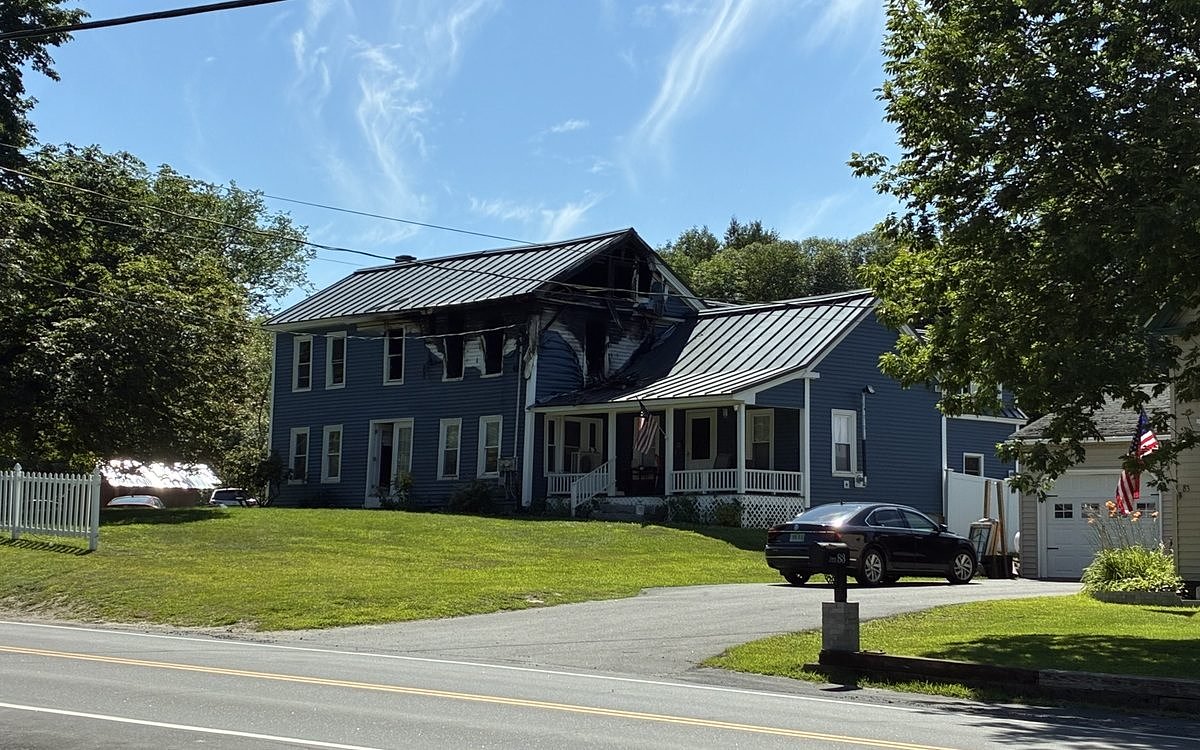 Fire breaks out in Maine child's bedroom