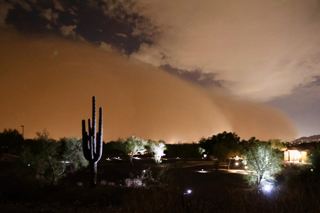 Unusually intense haboob dust storms strike Phoenix twice this week