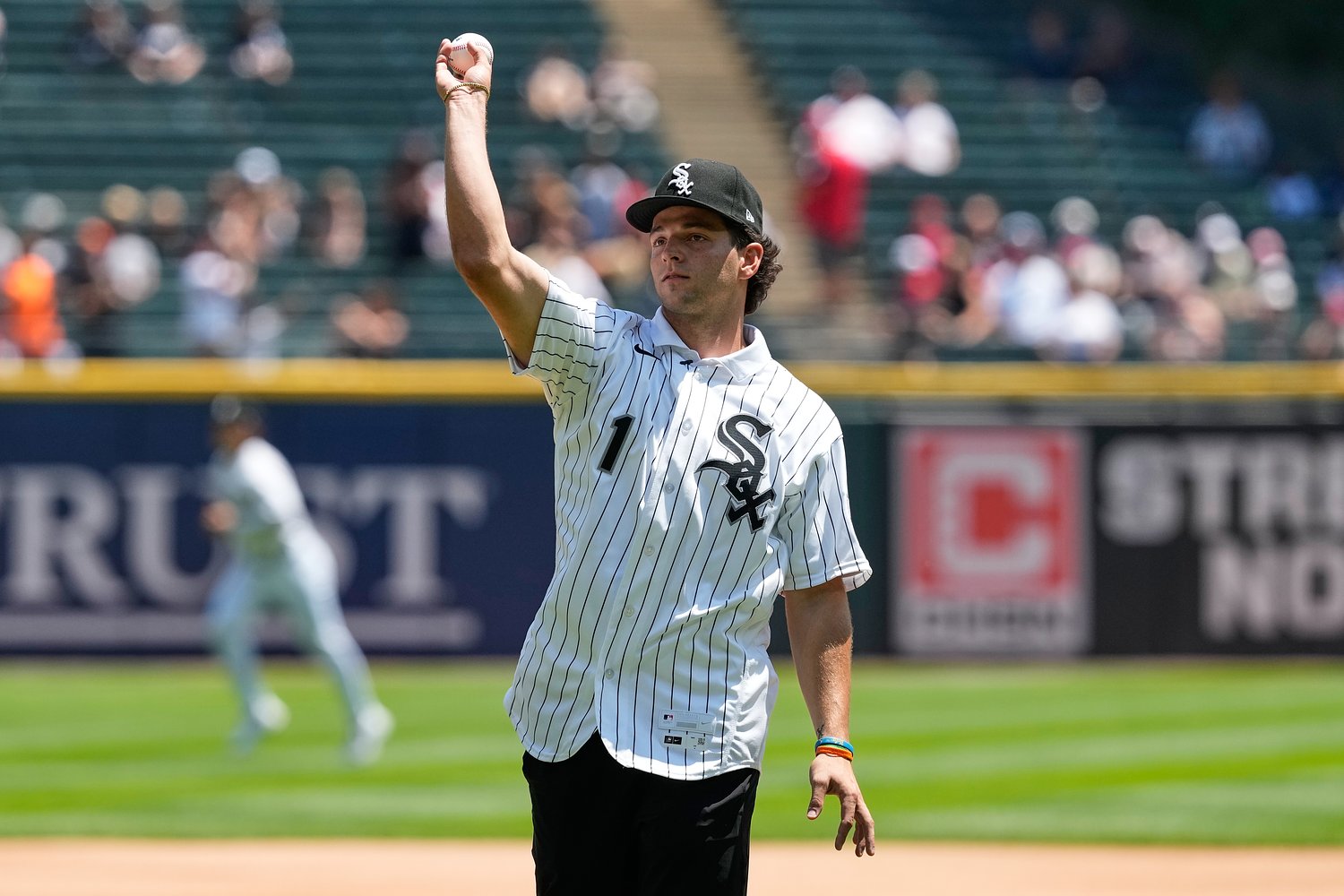 MLB Draft No. 1 pick inks record signing bonus with Chicago White Sox