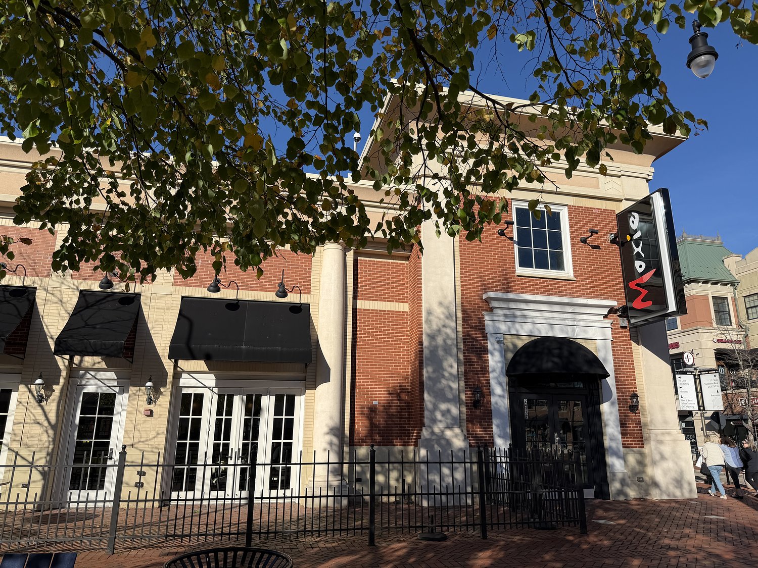 Restauarant Moxie to open at Lyndhurst’s Legacy Village Oct. 26