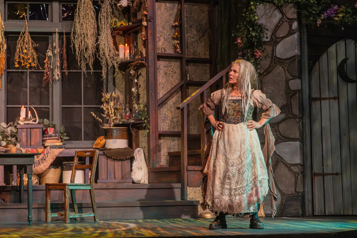 ‘Broomstick’ brings the season of the witch to the Bangor Opera House