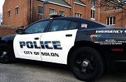 Elusive man in red shirt nabbed for theft: Solon Police Blotter