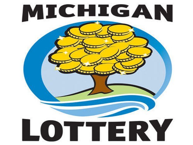 Northern Michigan woman planning Hawaii trip after winning $530K lottery jackpot