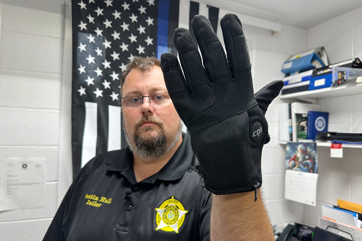 Holyoke City Council drops proposed ban on electric shock gloves