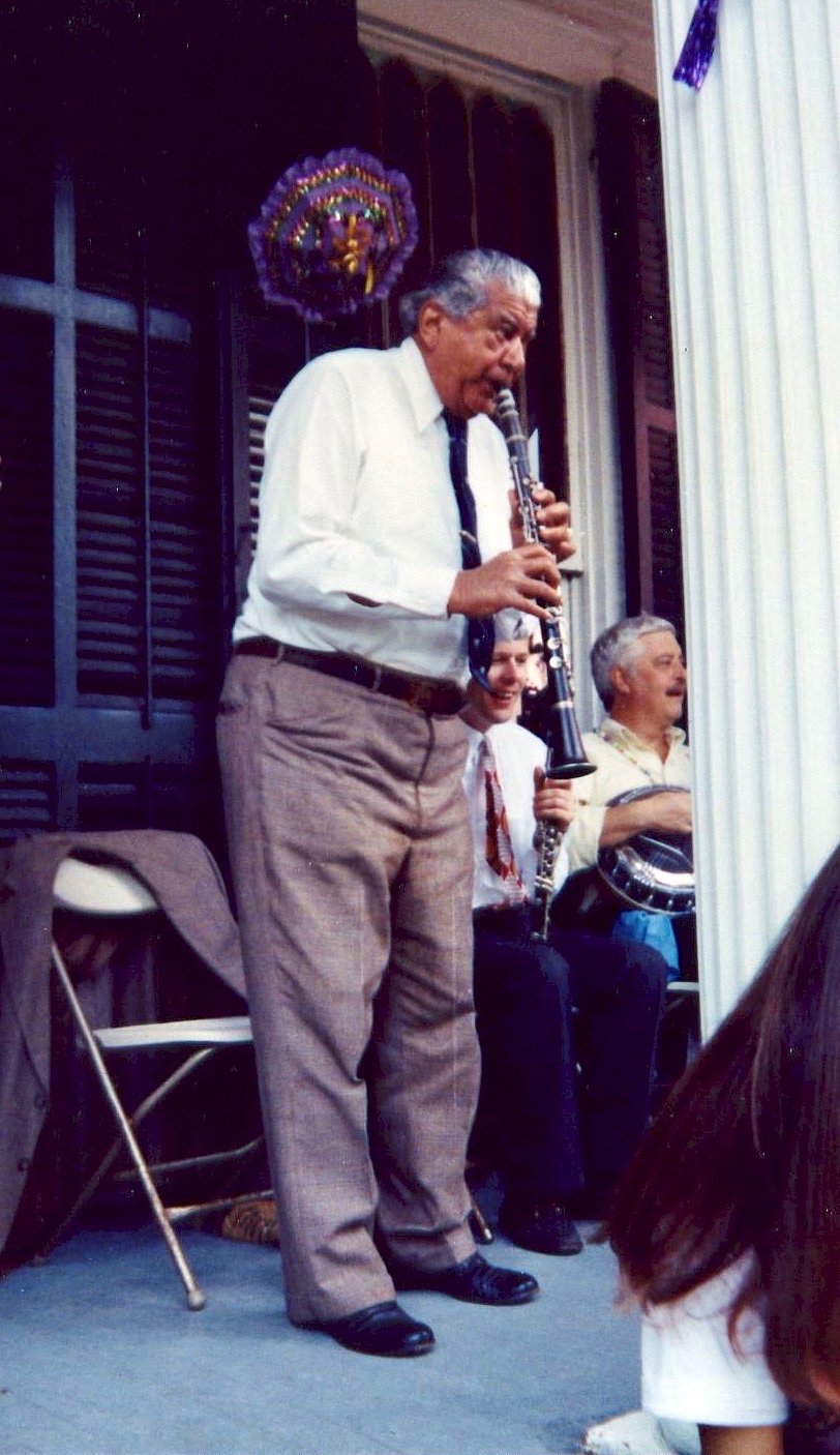 Clarinetist William "Willie" Humphrey Jr. helped preserve traditional jazz in New Orleans