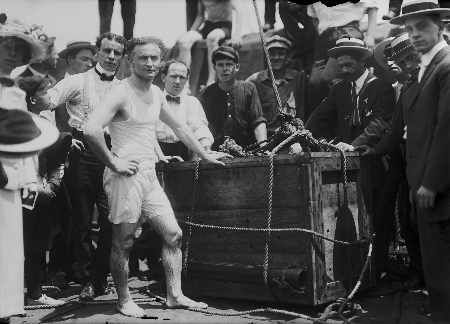 Haunting Halloween event reveals the strange final days of Houdini in Detroit