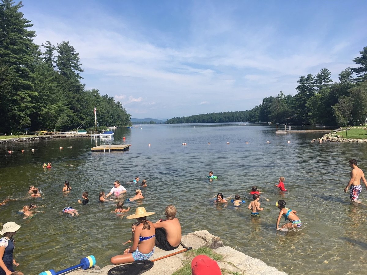 Wildfire smoke and high temperatures settle over Maine today
